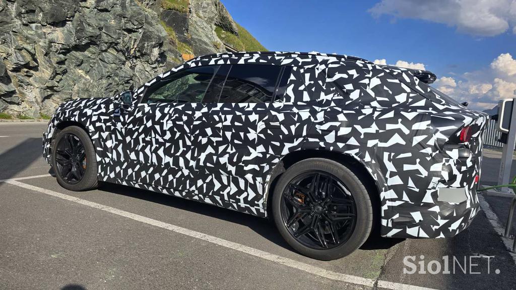 Mercedes AMG GT SUV