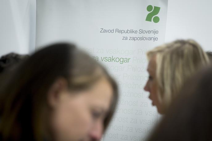 Brezposelni | Januarja se je na zavodu na novo prijavilo 11.353 brezposelnih oseb, kar je 55,6 odstotka več kot decembra in 1,3 odstotka več kot januarja lani. | Foto Ana Kovač