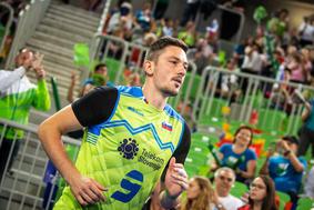 Ko je mislil, da dan ne more biti lepši, ga je doma pričakal ta prizor #video