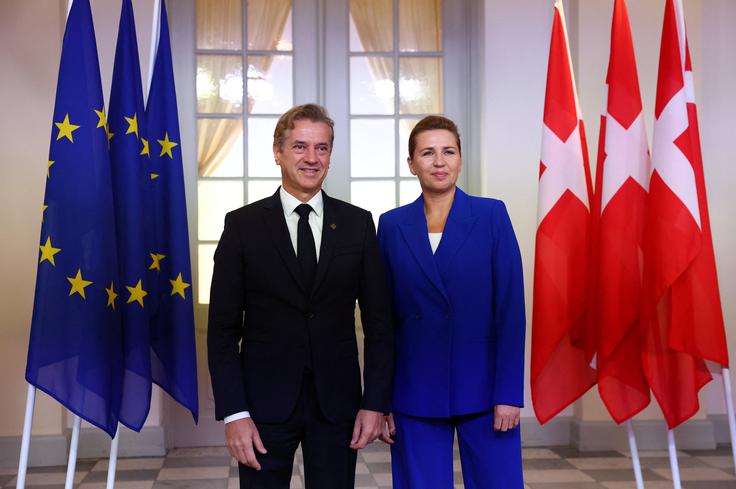 Slovenski premier Robert Golob in danska premierka Mette Frederiksen | Foto: Reuters