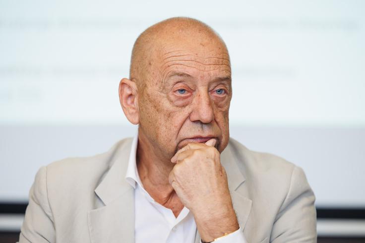Tibor Šimonka je kot predsednik GZS, najpomembnejše delodajalske organizacije pri nas, od države večkrat zahteval izdatnejšo pomoč podjetjem zaradi energetske krize. | Foto: 