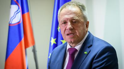 Počivalšek: Država Adrii pod sedanjimi pogoji ne bo dala niti evra #video