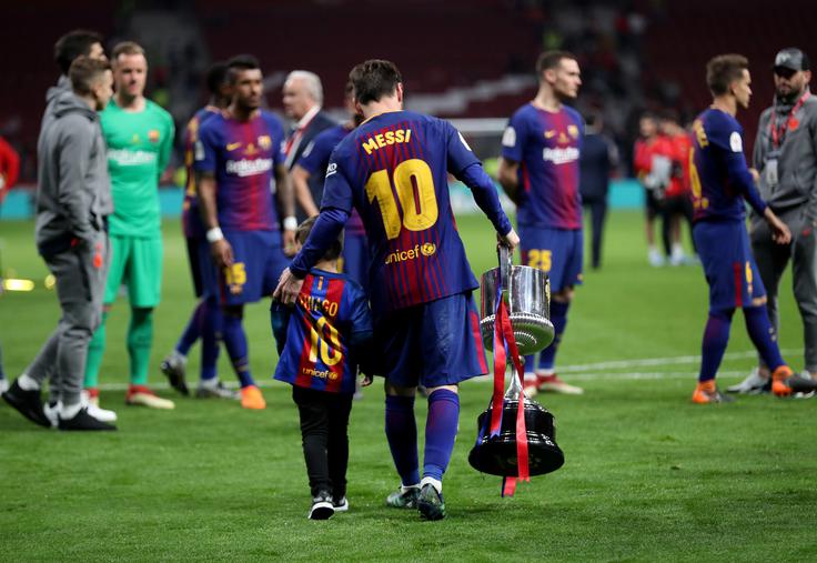 Lionel Messi Lani se je veselil šeste pokalne lovorike. | Foto: Reuters