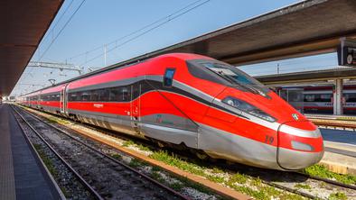 Frecciarossa naj bi aprila Ljubljano povezala z Milanom. Pa jo bo res?