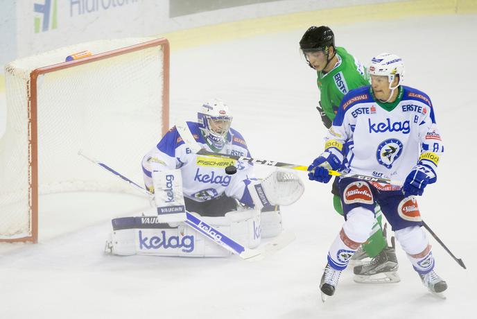 Olimpija nadaljuje v dobrem ritmu - opekel se je tudi Beljak!