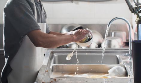 Ta viralni trik za čiščenje vam bo olajšal življenje