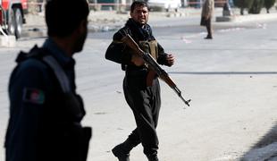 Krvavi teden v Kabulu: številne žrtve v novi eksploziji v vojaškem oporišču