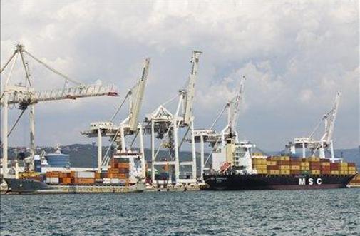 Vodstvo Luke Koper za hitro iskanje sistemskih rešitev za IPS 