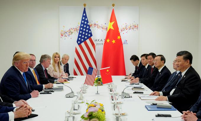 Kitajski predsednik Ši Džinping in ameriški predsednik Donald Trump sta se dogovorila za nadaljevanje trgovinskih pogajanj, ZDA pa medtem ne bodo uvedle novih carin na kitajsko blago. | Foto: Reuters
