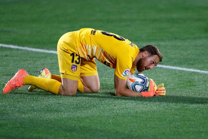Oblak in soigralci proti evropskemu prvaku pred praznimi tribunami