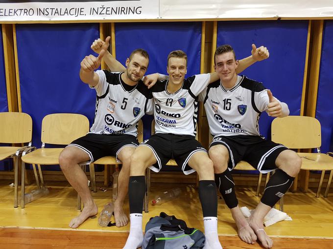 V slovenski ekipi bosta dva člana vodilne ekipe prvenstva Ribnice. Nik Henigman (desno) in Jan Grebenc (v sredini). | Foto: L. G.