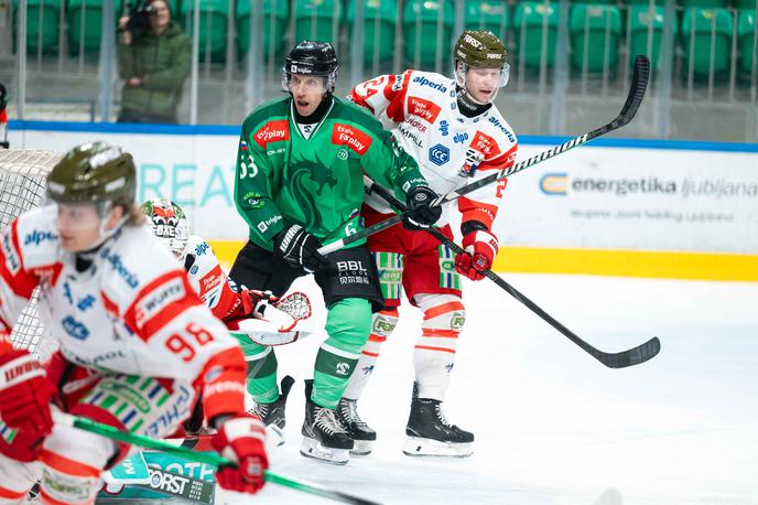 HK Olimpija Ljubljana - Bolzano, Nick Bonino | Olimpija je v Tivoliju premagala moštvo z vrha, Bolzano. | Foto Aleš Fevžer