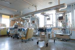 Gostujoča kirurga v Ljubljani že opravila tri nujne operacije srca