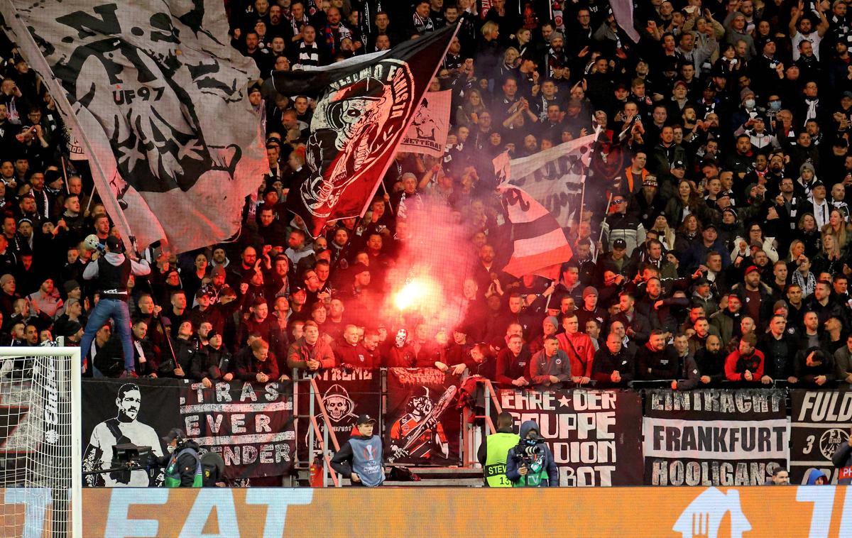 Eintracht Frankfurt Barcelona | Barcelono je v Frankfurtu pričakal pekel. | Foto Guliver Image