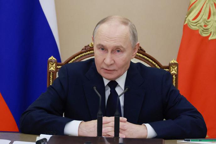 Putin: Ne vidim smisla v srečanju z Zelenskim #vŽivo