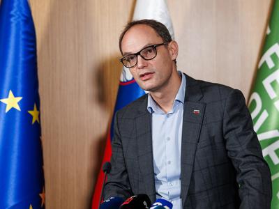 Pred člani odbora DZ za pravosodje predlog zakona o Skoku