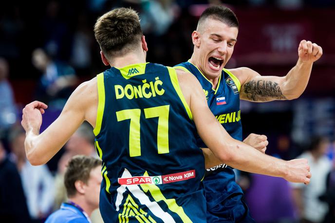 Luka Dončić in Matic Rebec | Matic Rebec je leta 2017 pomagal Sloveniji do evropskega naslova. | Foto Vid Ponikvar