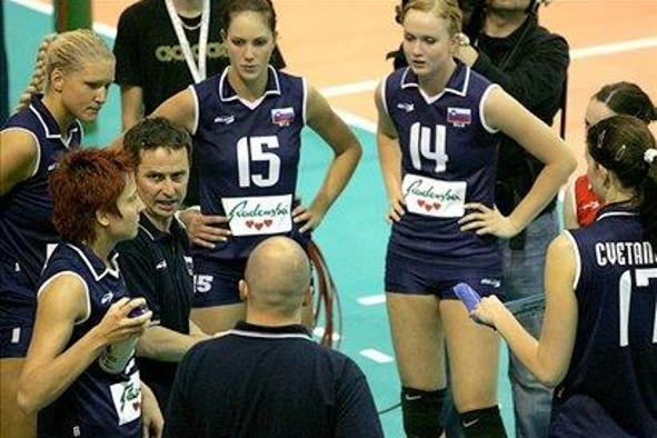 Odbojkarice že v drugem krogu kvalifikacij