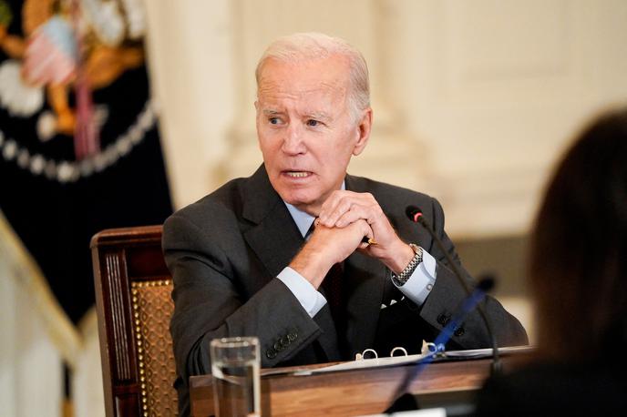Joe Biden | Dokumente s tajno oznako so tokrat odkrili na drugi lokaciji.  | Foto Reuters