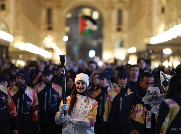 Milano olimpijski bakla | Foto: Reuters