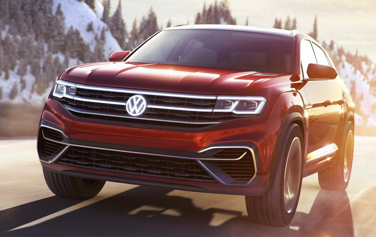Volkswagen logo R | Prvi bo novi logotip dobil novi volkswagen atlas cross sport, ki so ga lani kot koncept predstavili na avtomobilskem salonu v New Yorku. | Foto Volkswagen
