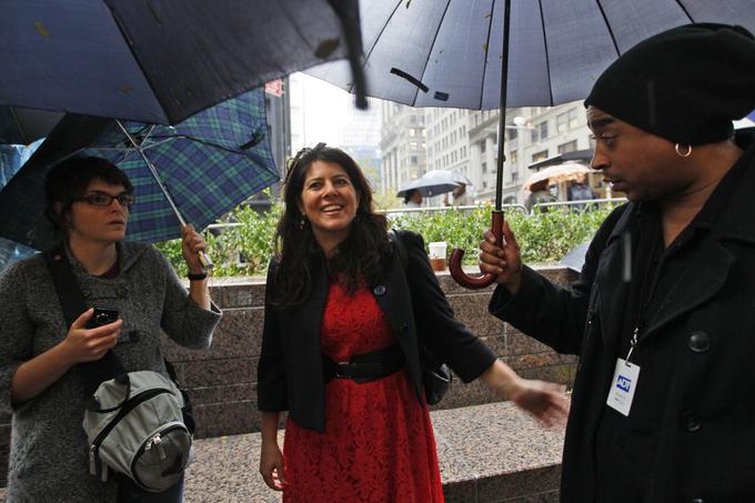Naomi Wolf je bila pred desetimi leti eden glavnih obrazov gibanja Okupiraj Wall Street. Zaradi protestiranja jo je v New Yorku celo pridržala policija.  | Foto: AP / Guliverimage