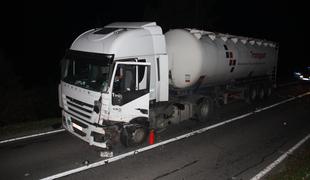 Pijani Čeh vozil po nasprotni strani ceste in povzročil nesrečo