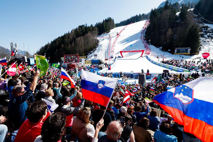 "Obstajajo svetle točke, mladi so lahko na poligonu v Kranjski Gori trenirali od 10. decembra, dobro se razvija Soriška planina, tudi druga slovenska smučišča nudijo podporo, v Avstriji smo dobrodošli na smučiščih." | Foto: Aleš Fevžer