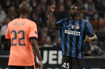 Jeznega Balotellija skoraj pretepli