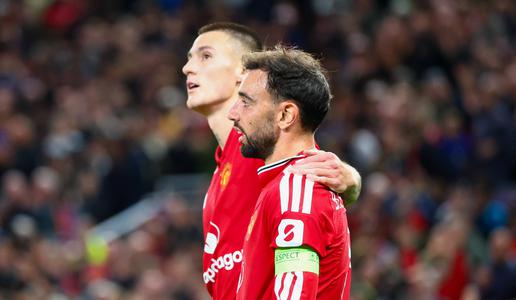 Vroče v garderobi Uniteda: zaveznik Benjamina Šeška po javni kritiki odhaja?