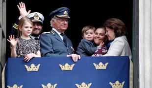Švedski kralj je petim vnukom odvzel kraljevi status
