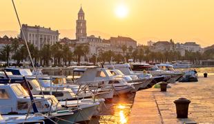 Hrvaška bo izbrisala skoraj devet tisoč plovil