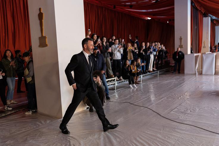 Kot voditelj podelitve se vrača Jimmy Kimmel, ki je Oskarje vodil v letih 2017 in 2018. | Foto: Reuters