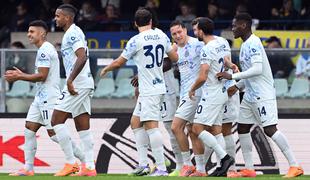 Milan v derbiju ugnal Romo, nov spodrsljaj Fiorentine