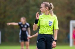 Slovenija česa takega še ni videla, Gorenjka s piščalko piše zgodovino