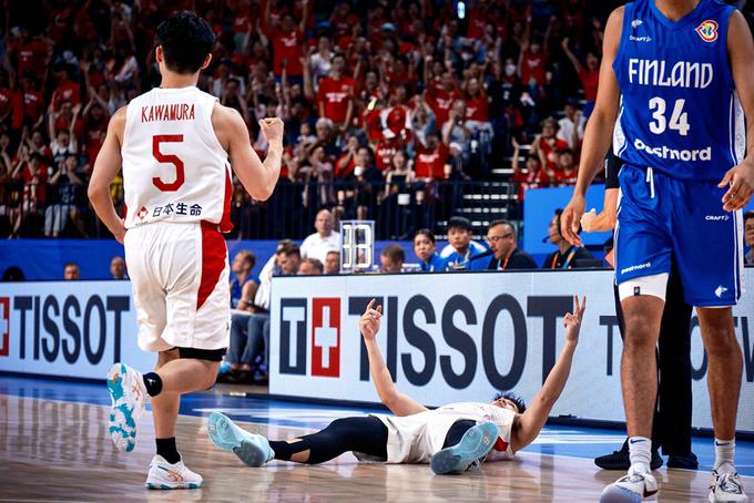 Japonska je bila boljša od Finske. | Foto: FIBA