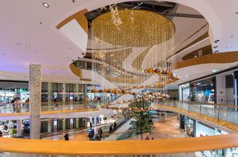 Ujemite Miklavža in zaupajte želje Božičku