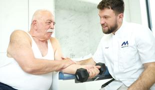 Kdaj je potreben obisk fizioterapevta in kdaj kineziologa?