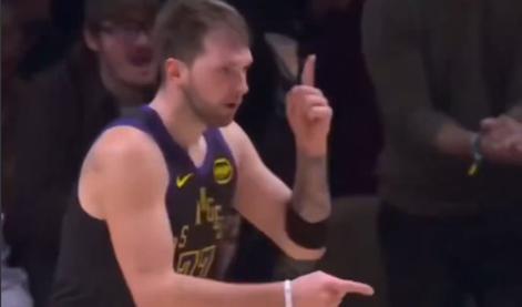 Niti ne ve, kaj počne #video