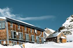 Lastniki koč v Alpah zgroženi: "V gorah so ostali samo še idioti."