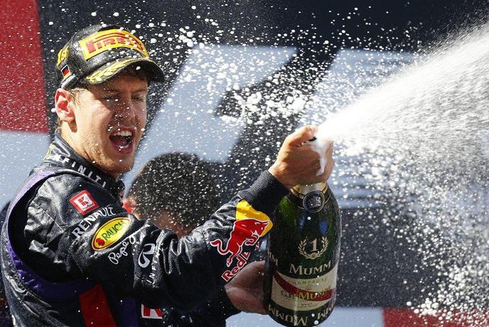 Sebastian Vettel še četrtič letos na najvišji stopnički