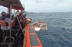 Grozljiva tragedija v Indoneziji: v nesreči turističnega čolna umrl španski trener in trije njegovi otroci