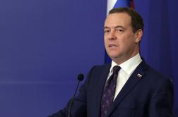 Medvedjev: Nato je nor
