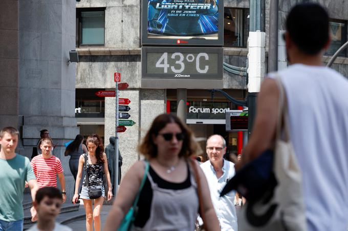 Čeprav podnebni sporazum ni bil prekršen, pa podatki kažejo, da globalne temperature naraščajo na ravni, kakršnih sodobni človek še ni izkusil, so zapisali v službi za spremljanje podnebnih sprememb. Visoke poletne temperature v španskem Bilbau. | Foto: Reuters