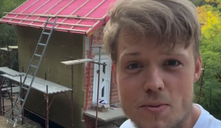 Ameriški vplivnež že dva meseca obnavlja hišo, ki jo je kupil za pet tisoč evrov: tako je videti danes