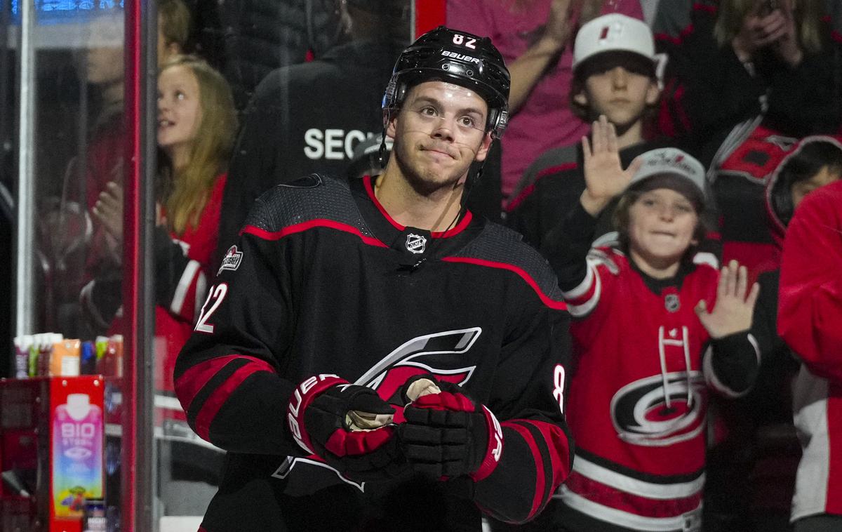 Jesperi Kotkaniemi Carolina | Jesperi Kotkaniemi je postavil končni rezultat 4:0 za Carolino. | Foto Reuters