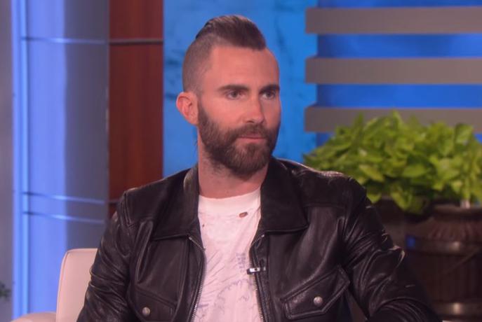 Glasbenik nasmejal: Hči ne mara mojega prepevanja #video