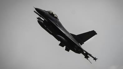 Še nerazvozlana uganka: zakaj je strmoglavil ukrajinski F-16?