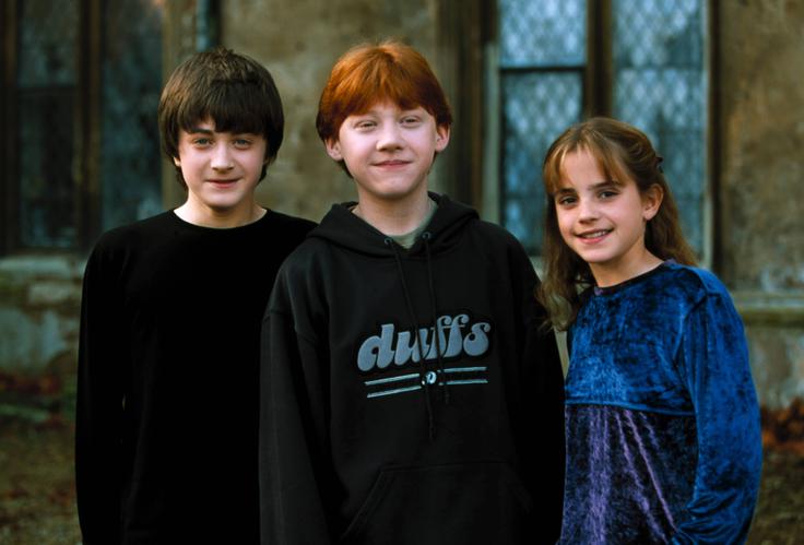Daniel Radcliffe, Rupert Grint in Emma Watson so bili med snemanjem prvega dela o Harryju Potterju stari komaj 11, 12 in 13 let. | Foto: Guliverimage/Vladimir Fedorenko