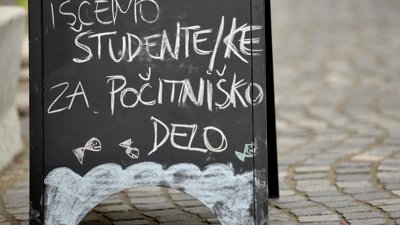 Država odpira svoj študentski servis. Kaj prinaša študentom?